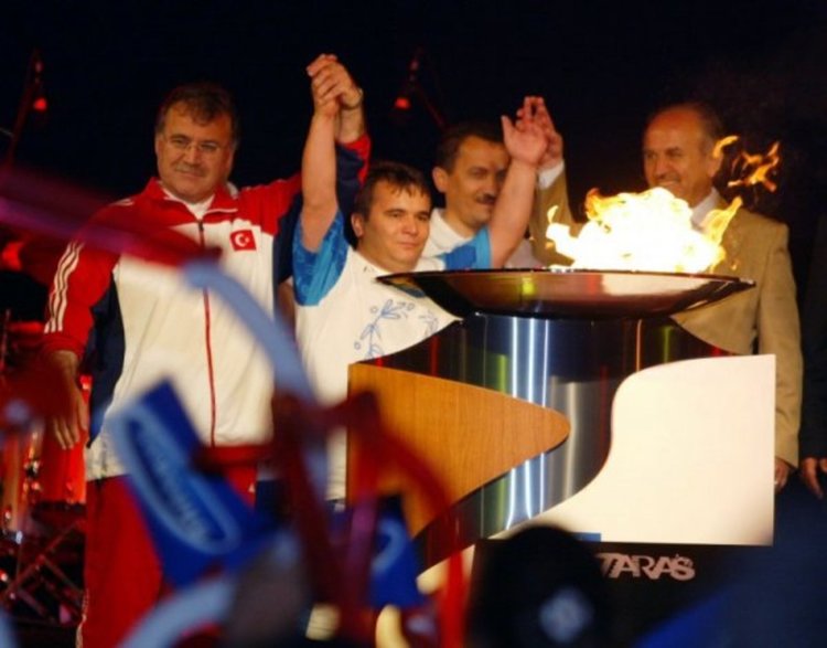 Рожденик: Наим Сюлейманоглу на 50