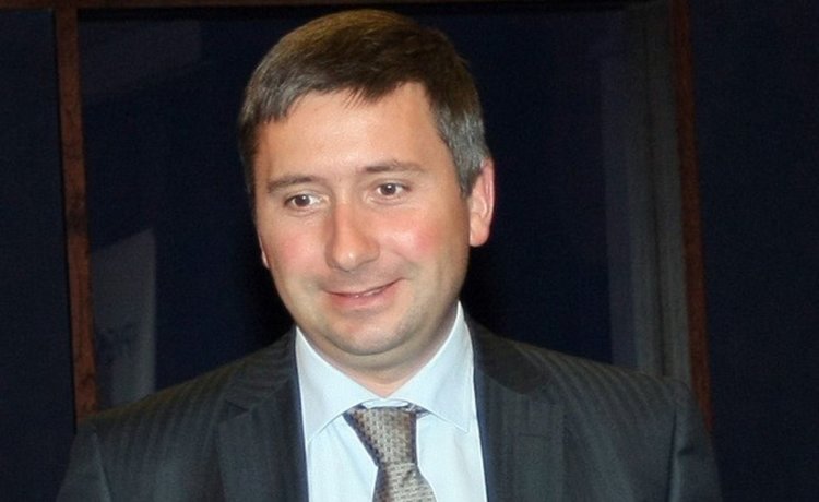 Иво Прокопиев завежда нова серия дела срещу Бареков