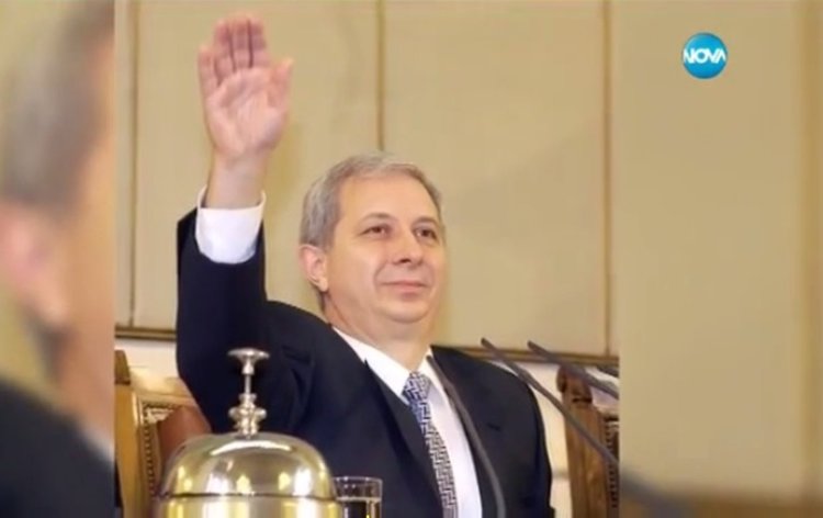 Кой е проф. Огнян Герджиков?