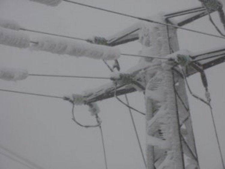 Спират тока в Хасково два пъти за по 15 минути днес, на две улици за целия ден