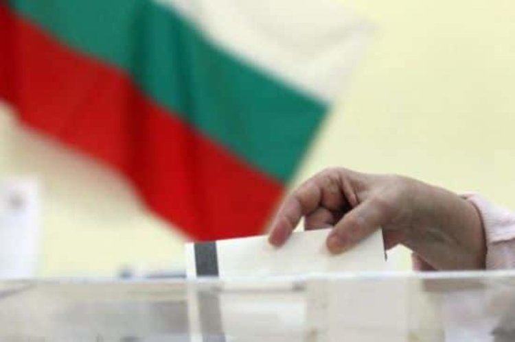 Над 60% от българите виждат своята партия сама на изборите