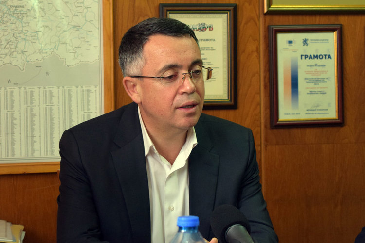 инж.Хасан Азис