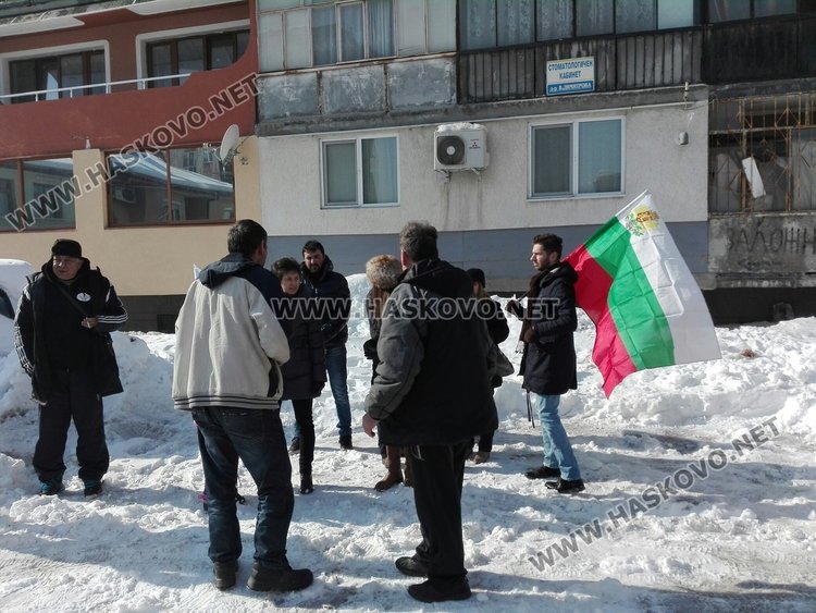 ВиК предупреждава с sms за спиране на водата след протест