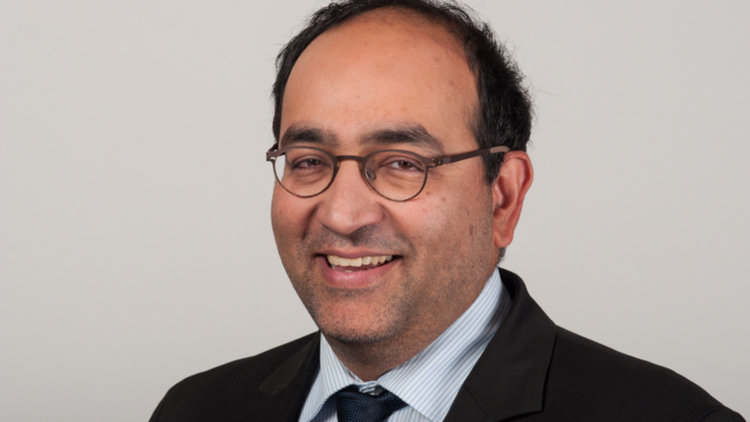 Санкциите на Тръмп удрят и по германски депутат