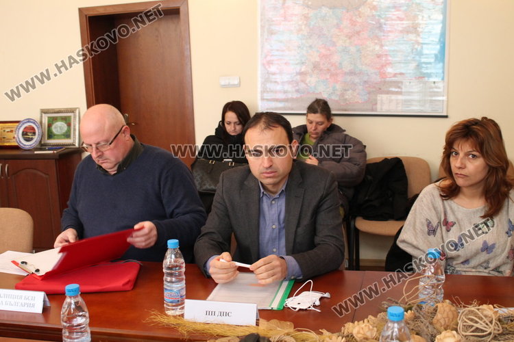 Партиите в Хасково се разбраха от първия път за състава на РИК, председателското място-на ГЕРБ