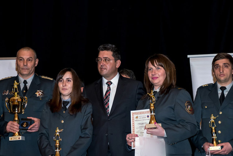 Георги Малаков от РС ПБЗН-Пампорово с отличие в националния конкурс “Пожарникар на годината”- 2016