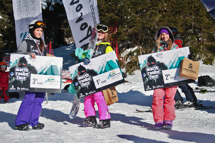 Наши надежди в сноуборда успяха да се класират в жестока конкуренция на състезание в Пампорово