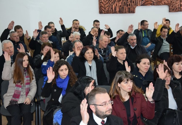 ДПС в Ардино номинира за водачи на листата Ахмед Доган и Мустафа Карадайъ