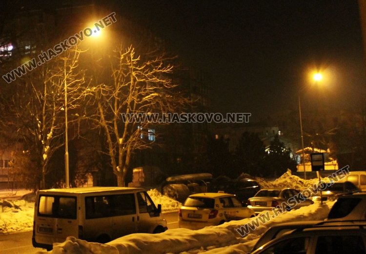 За проблеми с уличното осветление сигнализират димитровградчани в последната седмица