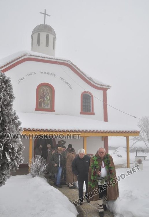 Цар на лозята избраха в Голямо Асеново на Трифоновден