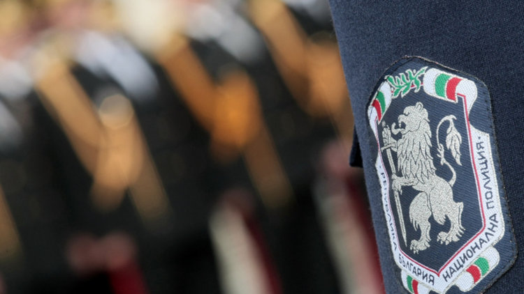 Задържаха трима „софиянци” за кражба на акумулатори 