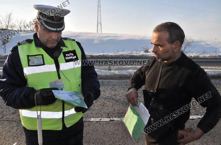В акция за винетки &bdquo;честитиха&ldquo; с акт шофьор за рождения ден на дъщеря му