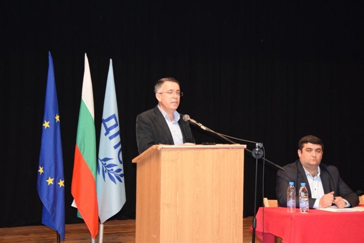 ДПС в Кърджали номинира за водачи на листата Ахмед Доган, Мустафа Карадайъ и Хасан Азис