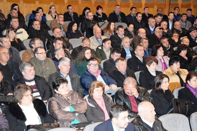 ДПС в Кърджали номинира за водачи на листата Ахмед Доган, Мустафа Карадайъ и Хасан Азис