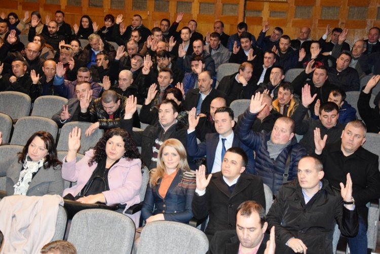 ДПС в Кърджали номинира за водачи на листата Ахмед Доган, Мустафа Карадайъ и Хасан Азис