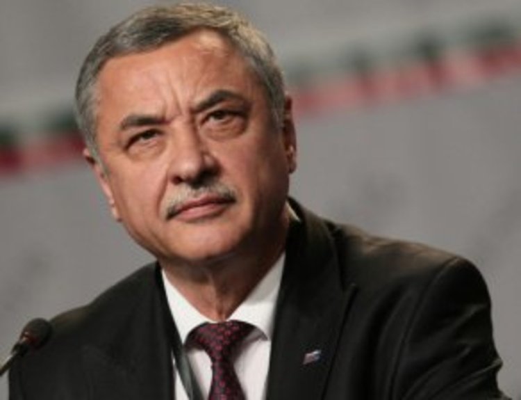 Симеонов: Машинното гласуване е отмъстителен удар на ГЕРБ