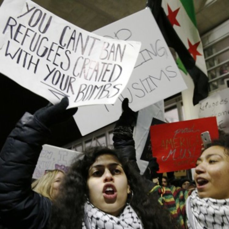 Мюсюлмани пак пристигат безпрепятствено на летищата в САЩ