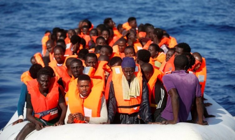 Мисията на ЕС в Средиземно море помагала на трафикантите