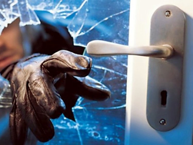 Бивш затворник задигна 140 кутии цигари