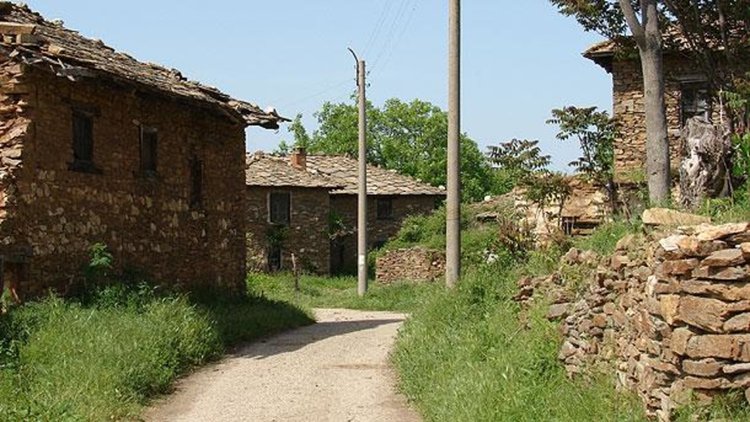 Подписка иска Ивайловград да премине към Кърджали