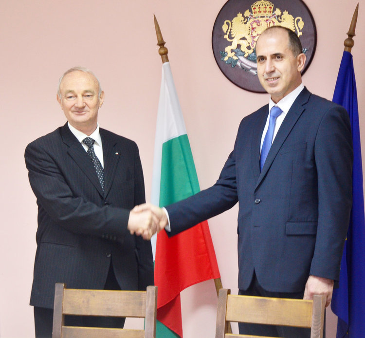 Областният управител Начо Ковачев встъпи официално в длъжност