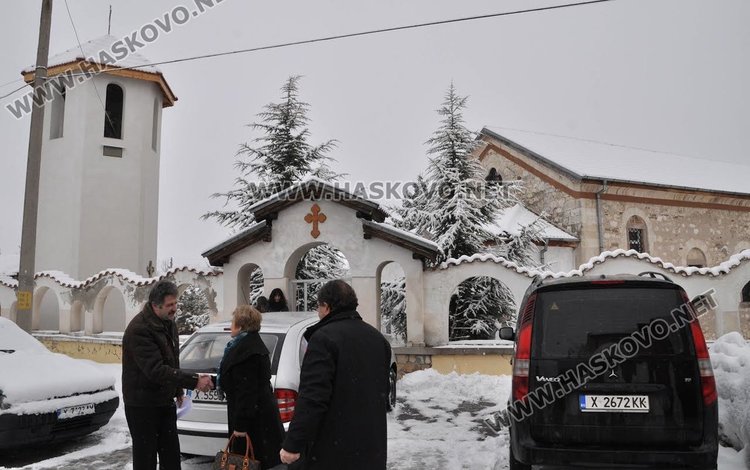 С мед и курбан почетоха Св.Харалампий в село Черногорово