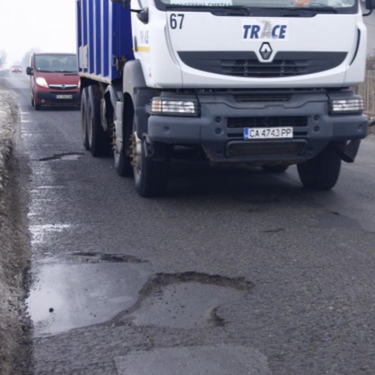 Пътят през Дефилето пропадна след затварянето на ”Ечемишка”