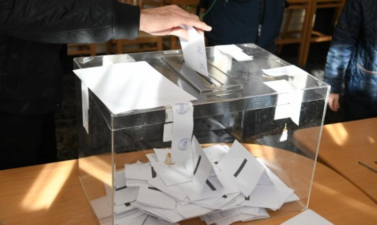 Пращат агенти под прикритие в ромските махали за вота