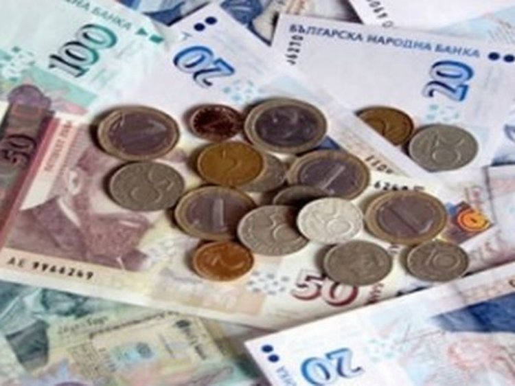 Минималната заплата у нас 9 пъти по-ниска от тази в Люксембург. Преглед на печата