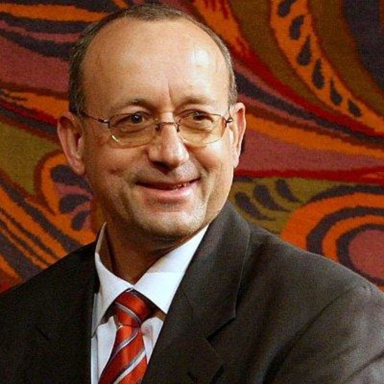 Председателят на БТПП Цветан Симеонов