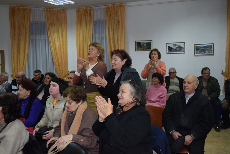 Посрещнаха Трифон Зарезан във Военния клуб