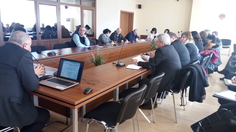 Одобриха план-приемът в държавните и общински професионални гимназии в Кърджалийско