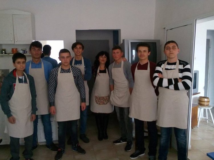 В Електрониката продължават традициите за здравословния начин на живот