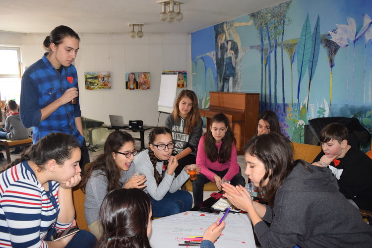 Световно кафене в ОДК в Кърджали на тема „Любовта е вечна“