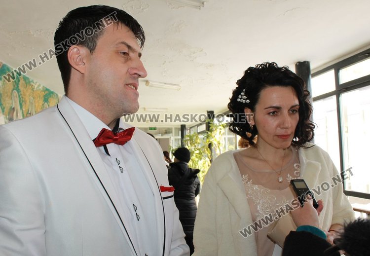 Влюбени двойки сключиха граждански брак на Св.Валентин 