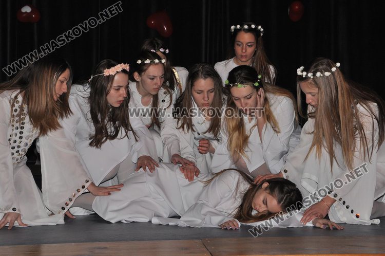 Награди от конкурса “Чудото любов“ тръгнаха от Хасково към цяла България