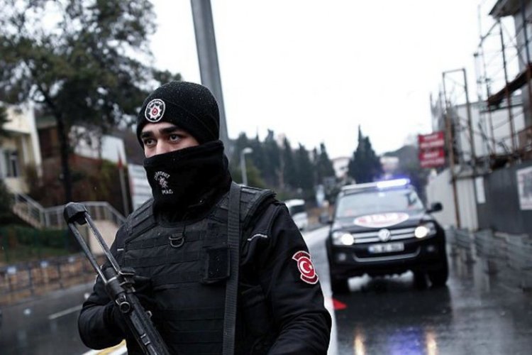 Арестуваха мъжа, планирал атентата в Истанбул на Нова година