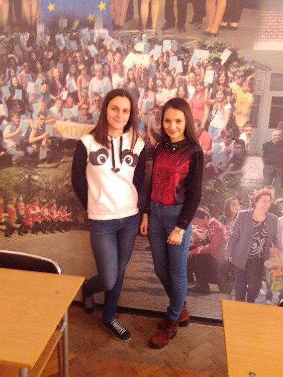 Награди от национален конкурс за Езиковата