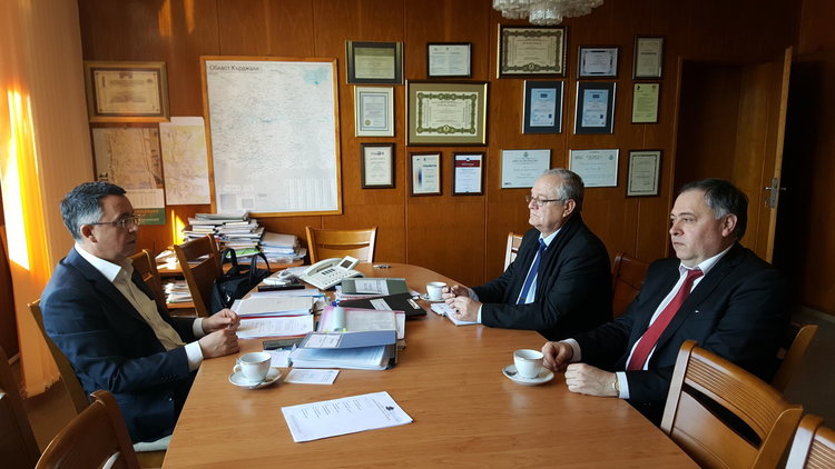 Община и университет се договориха за обучение на кадри и общи проекти