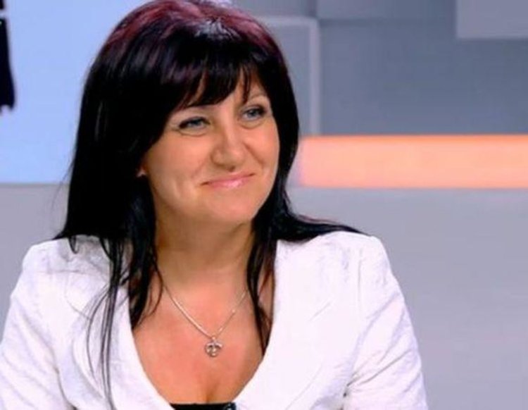 Цвета Караянчева: Заплати и пенсии отиваха за „големия шлем“ на Първанов и БСП