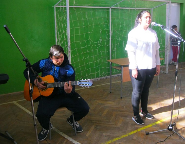  СУ „Васил Левски” с концертна проява отбеляза патронния си празник