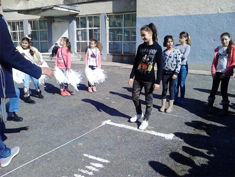 В ОУ „Свети Климент Охридски“ помнят заветите на Апостола