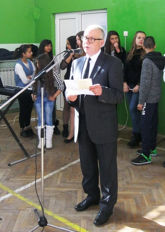 Патронен празник чества Средно училище "Васил Левски"