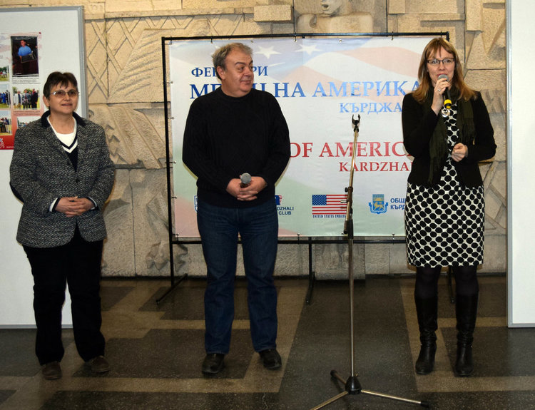 Приветствието от журито