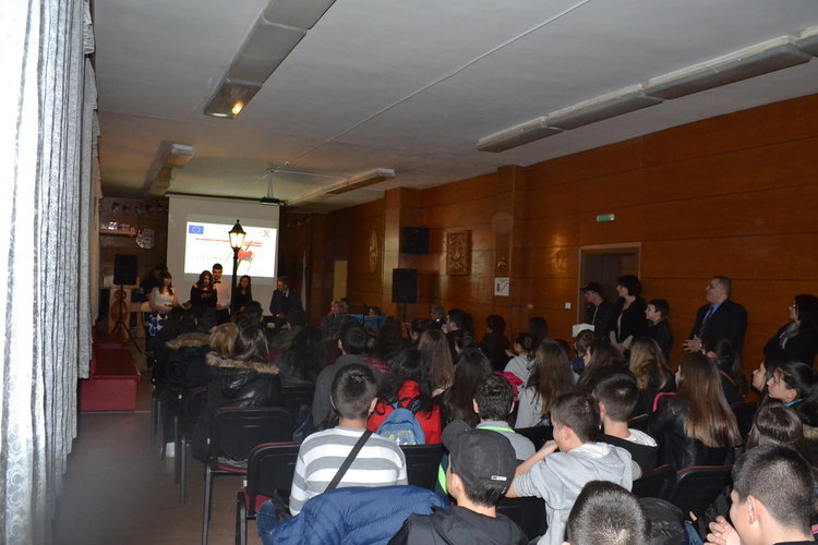  Стихове и класическа музика в помощ на Христина Стайкова