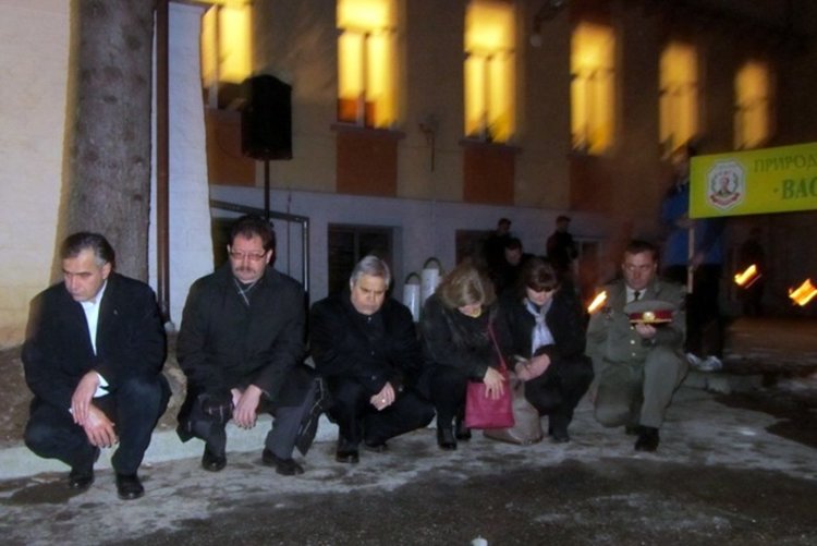 Митинг-шествие в Смолян и дълбок поклон пред паметта на Апостола