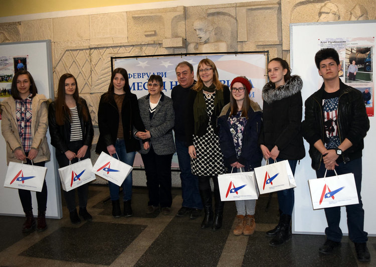 Наградените