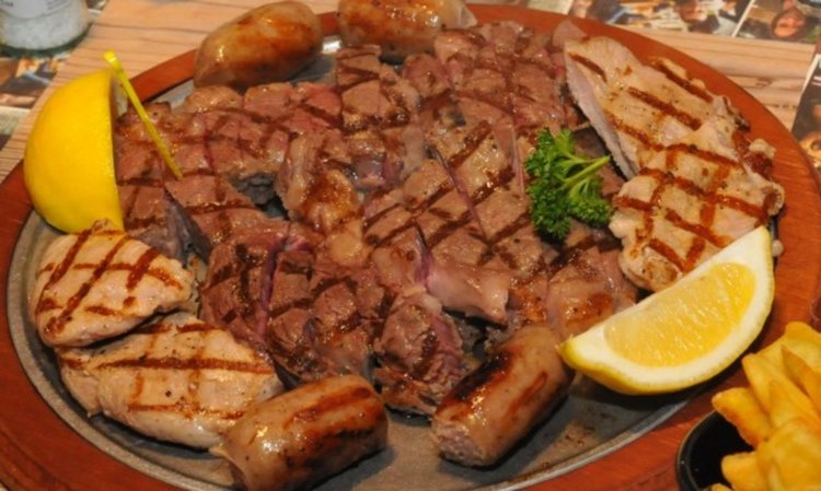 Постите започват: Днес са Месни заговезни