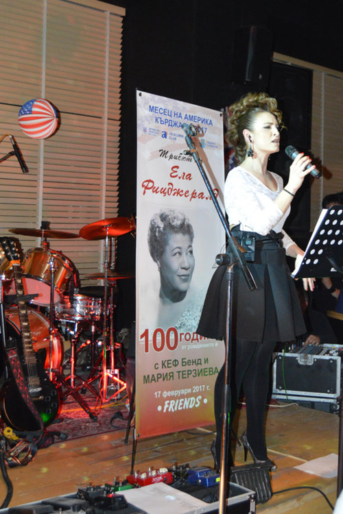 КЕФ Бенд взриви публиката с изпълнения на джаз-легендата Ела Фицджералд 