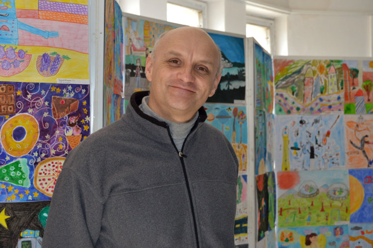 Георги Гачев даде напътствия на ученици как да се справят с вирусите и кибертормоза